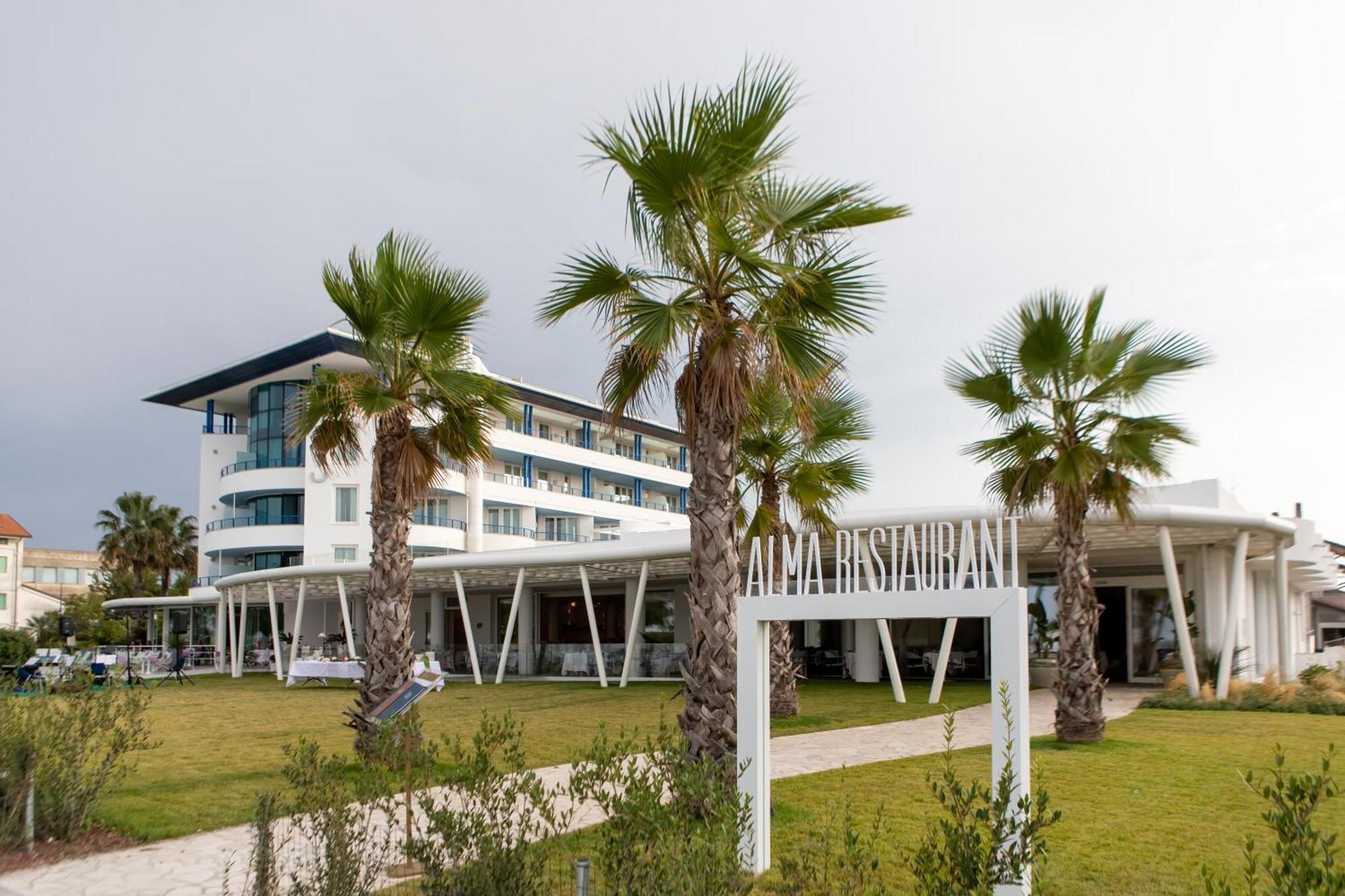 Blu Suite Resort Bellaria-Igea Marina Exterior foto